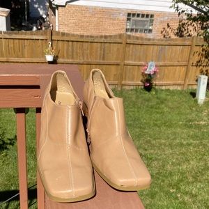 NNT Vintage Block Heels Shoes. Size 10